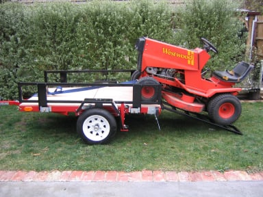 Trailer With Loading Ramps | Easy Trailer